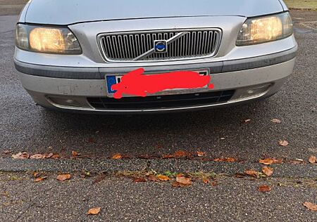 Volvo V70 2.4 -