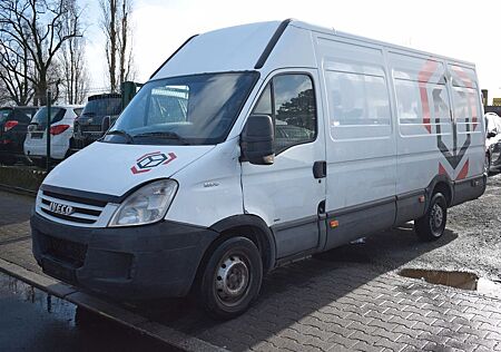 IVECO Daily C30V