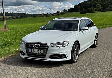 Audi S6 4.0 TFSI quattro S tronic Avant - 1. Hand