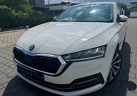 Skoda Octavia Style iV VIRTUELL*NAVI*HED-UP*MTL*