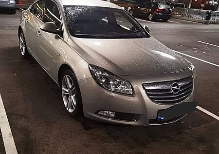 Opel Insignia 2.0 CDTI Edition 118kW Automatik Ed...