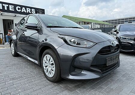 Toyota Yaris Hybrid 1.5 VVT-i AUTOMATIK/KLIMA/TÜV/PDC