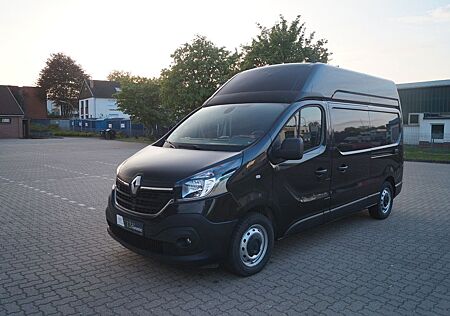 Renault Trafic Kasten Lang&Hoch PDC AHK Navi Tempom.
