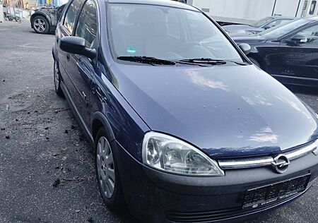 Opel Corsa 1.2 -