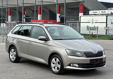 Skoda Fabia Combi Style *PDC*SITZHZ*TEMPOMAT*