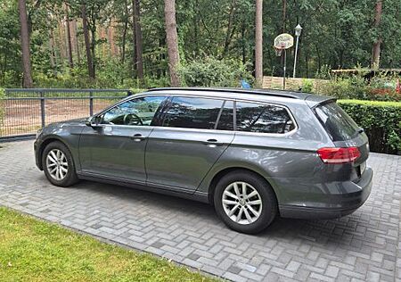 VW Passat Variant Volkswagen 2.0 TDI SCR DSG BlueMotion Co...