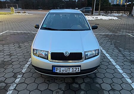 Skoda Fabia 1.4 16V Classic Sedan Classic