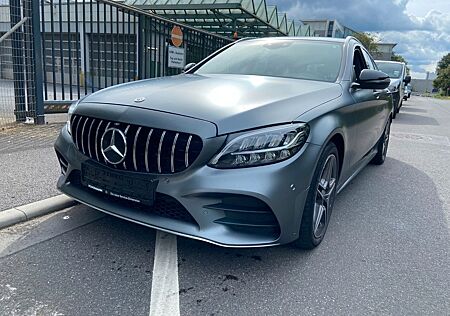 Mercedes-Benz C 220 d T Autom. AMG Comand Designo Magno grau