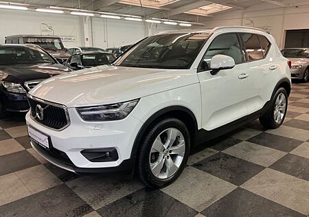 Volvo XC 40 XC40 Momentum 2WD Aut,Navi,LED,Pano