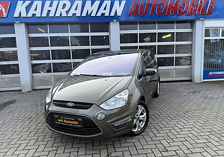 Ford S-Max Titanium