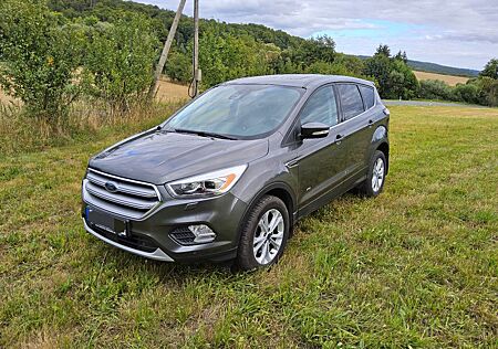 Ford Kuga 2,0 Diesel, 4x4, Xenon, StHz, Pano, Scheckh