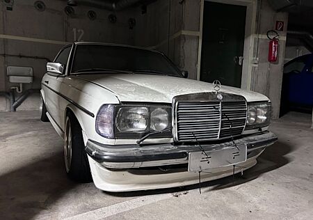 Mercedes-Benz 280 AMG Coupé