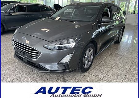 Ford Focus Turnier Titanium 1.5 KAMERA+SPURHALTE+LED