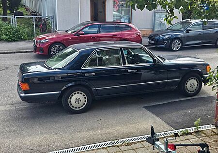 Mercedes-Benz S 300 SE