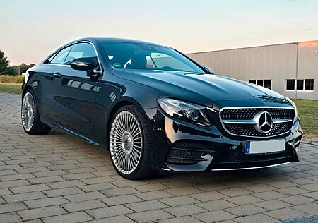 Mercedes-Benz E 200 4MATIC AMG-Line*Widescreen*Pano*Stndhzg*