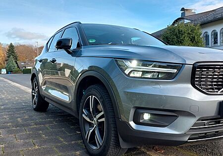 Volvo XC 40 XC40 AWD R-Design (NP ca. €63.000)