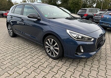 Hyundai i30 Intro