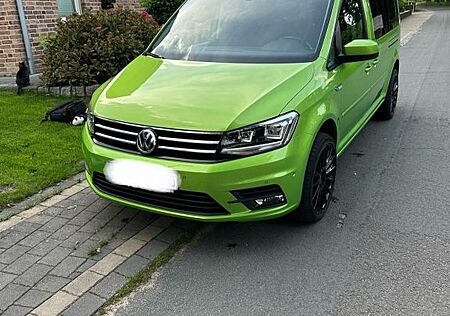 VW Caddy Volkswagen Maxi DSG Xenon 7 Sitze Standh. Kamera Anhä
