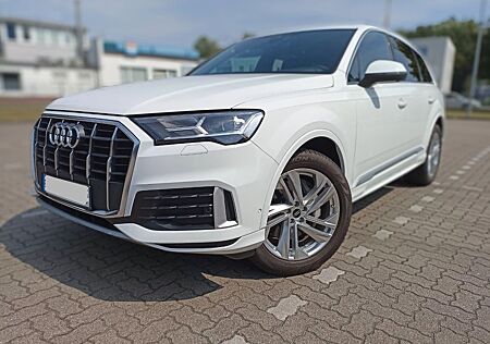 Audi Q7 45 TFSI Quattro - 7 Sitzer