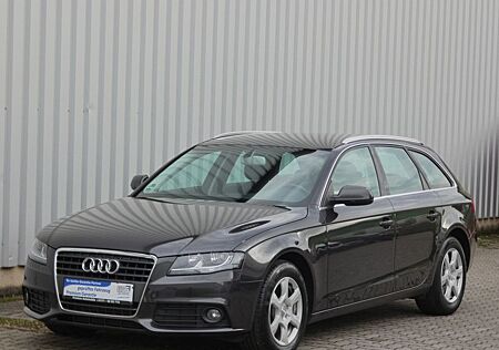 Audi A4 Avant Attraction-1.Hand-Klimaautomatik-Navi