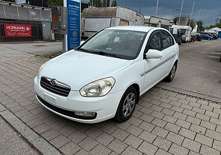 Hyundai Accent GL LPG (GAS)