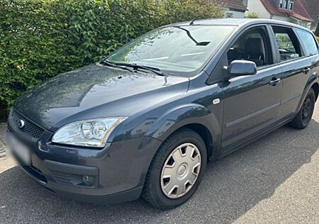 Ford Focus 1,6 Fun X Fun X