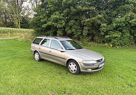 Opel Vectra 2.0 16V Elegance Elegance