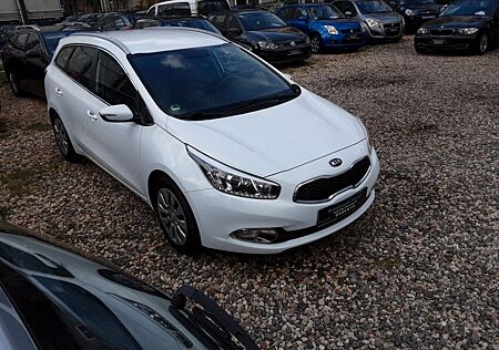 Kia Cee'd / Ceed