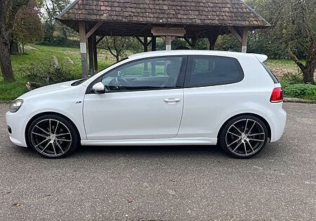 VW Golf Volkswagen 1.4 TSI DSG 90 kW Highline Highline
