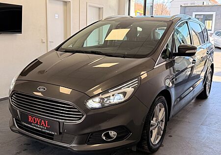 Ford S-Max Titanium-7 Sitzer-SpurA-Totwinkel-Ambiente