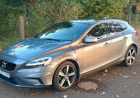 Volvo V40 D2 R Design R Design