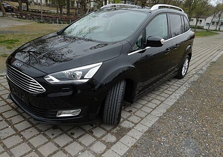 Ford Grand C-Max 1,5 EcoBoost 110kW Titanium AHK SHZ