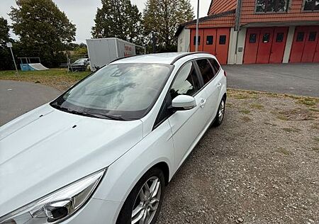 Ford Focus 1,5 TDCi 88kW PowerShift Business Tur....