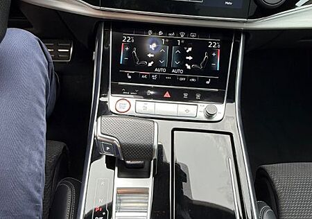 Audi SQ8 TDI quattro tiptronic -