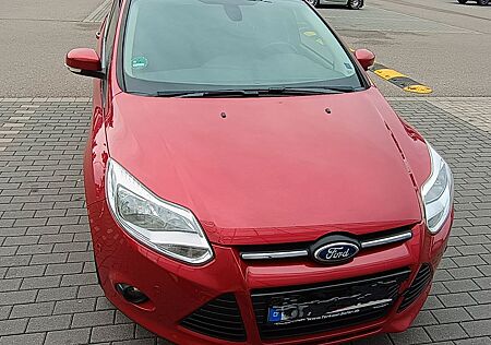 Ford Focus 1,6 EB 110kW Champions Edition Turnier...