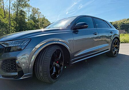 Audi RS Q8 RSQ8 TFSI quattro tiptronic