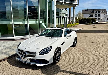 Mercedes-Benz SLC 180 -AMG line, COMAND, 23.300 km, Saison