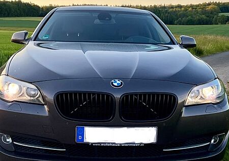 BMW 523i - Vollausstattung