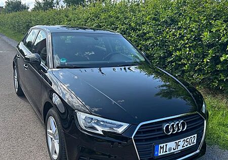 Audi A3 30 TFSI -