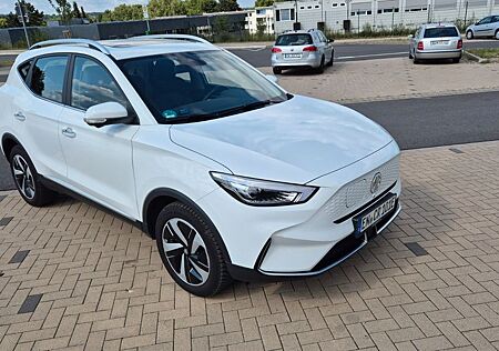 MG ZS MCE Maximal Luxury 69,9 kWh eFH ABS Servo