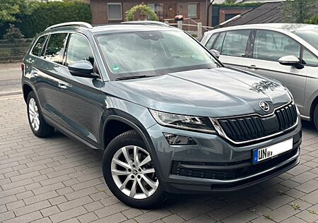 Skoda Kodiaq 1.5 TSI Style mit Standhzg. &Inspekt. neu