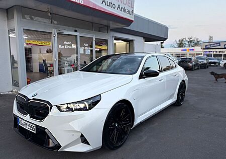 BMW M5 Limousine DEUTSCHES FAHRZEUG