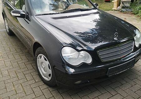 Mercedes-Benz C 180 ELEGANCE Elegance