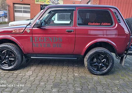 Lada Niva Legend LÜX FACELIFT 4x4 Freestyle Klima