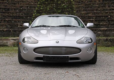 Jaguar XKR Coupé 3 Jahre Garantie