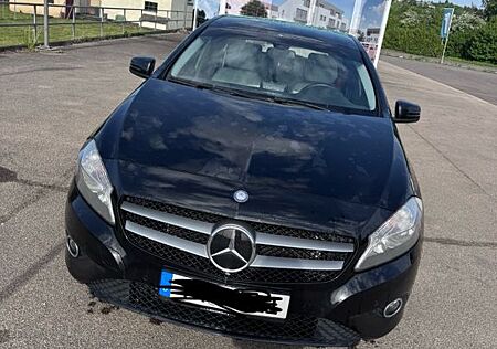 Mercedes-Benz A 180 -