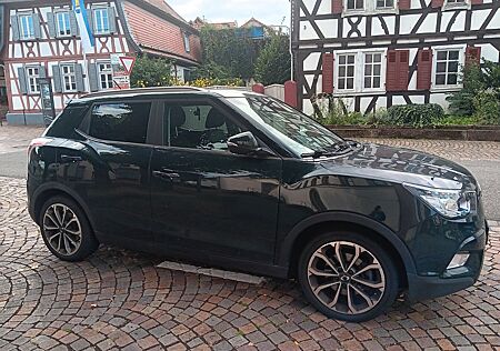 SsangYong Tivoli 1.6 e-XGi 160 Quartz 4WD inkl. Auto...