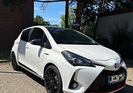 Toyota Yaris 1,5-l-VVT-i Hybrid CVT GR Sport GR Sport