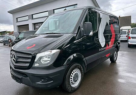 Mercedes-Benz Sprinter 210 Teilleder Holzregale AHK 3Sitze 1Hd