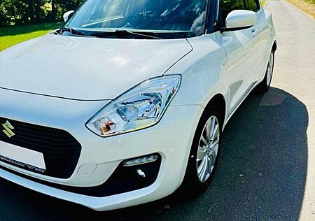 Suzuki Swift 1.2 DUALJET Club Club